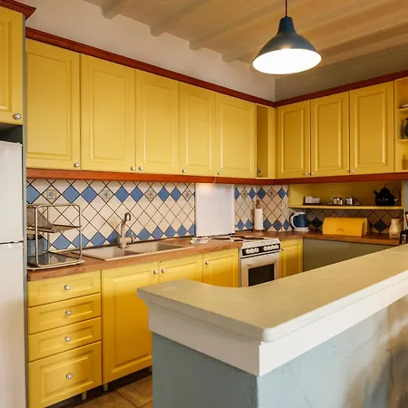 Nikos & Efi Fabrica *