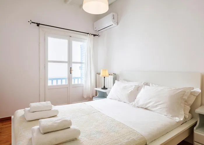 Nikos & Efi Fabrica Megali Ammos (Mykonos)