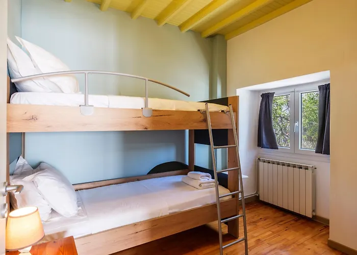 Nikos & Efi Fabrica *